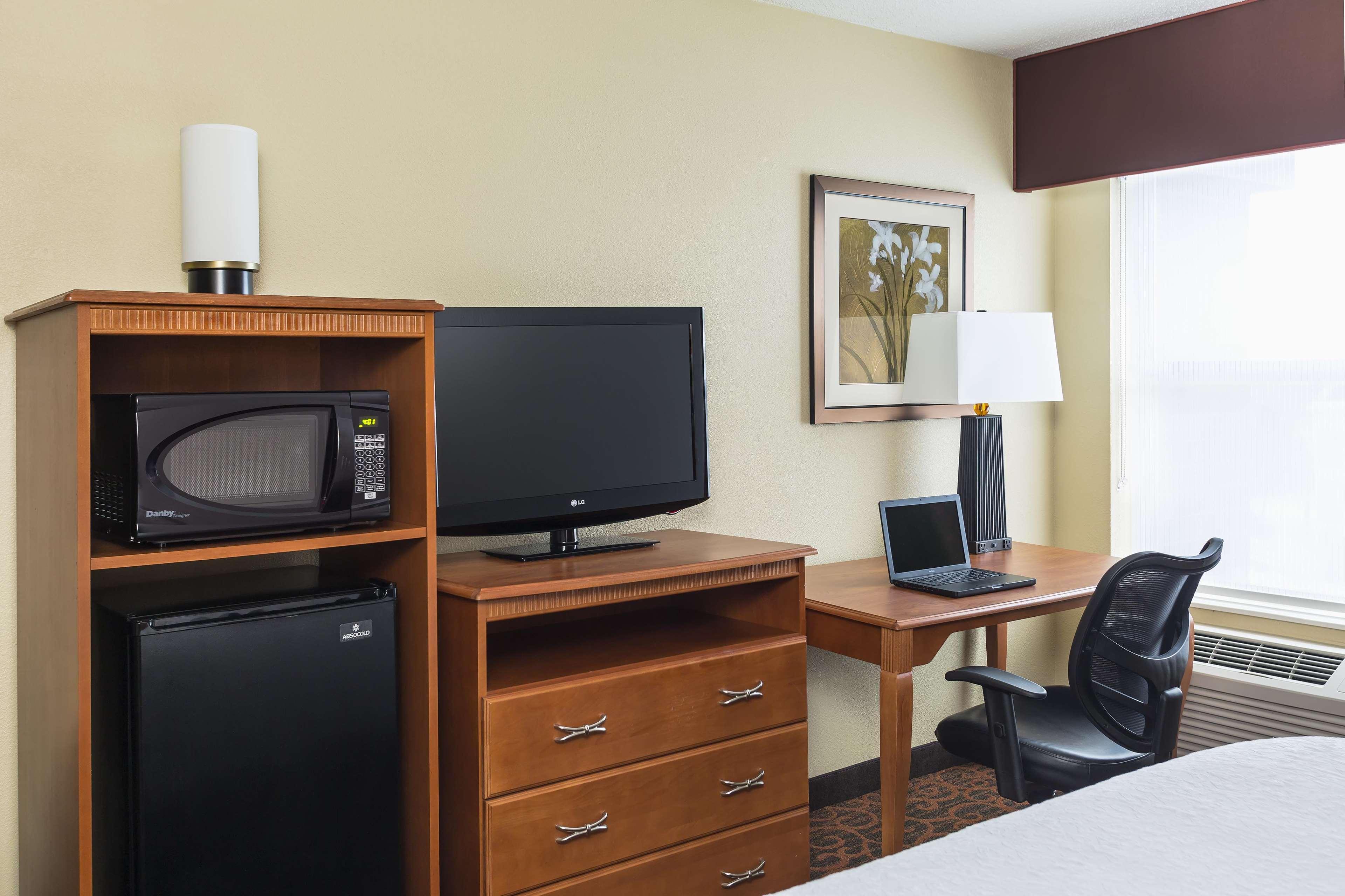 Hampton Inn Minneapolis-Burnsville Exterior photo