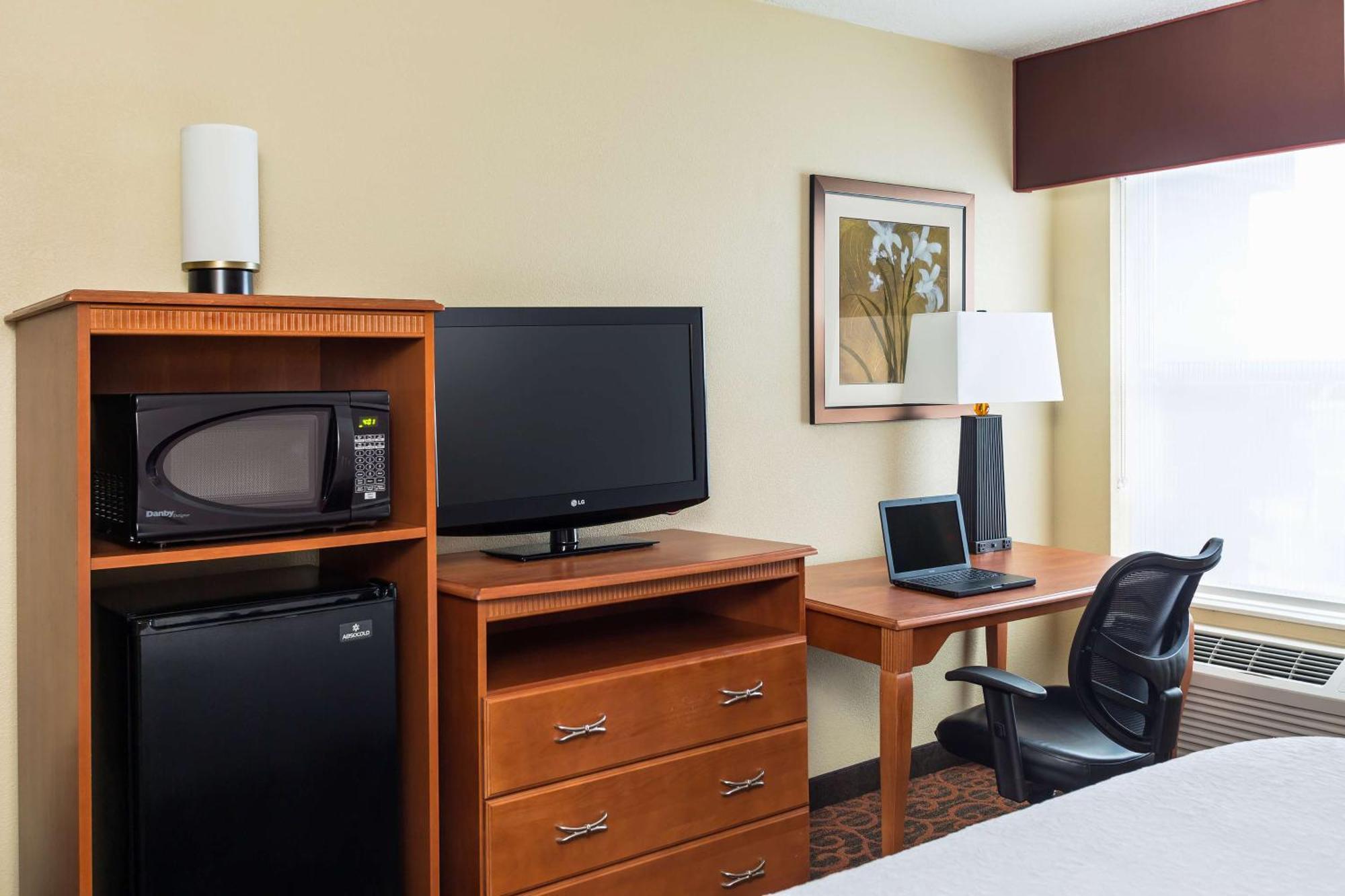 Hampton Inn Minneapolis-Burnsville Exterior photo