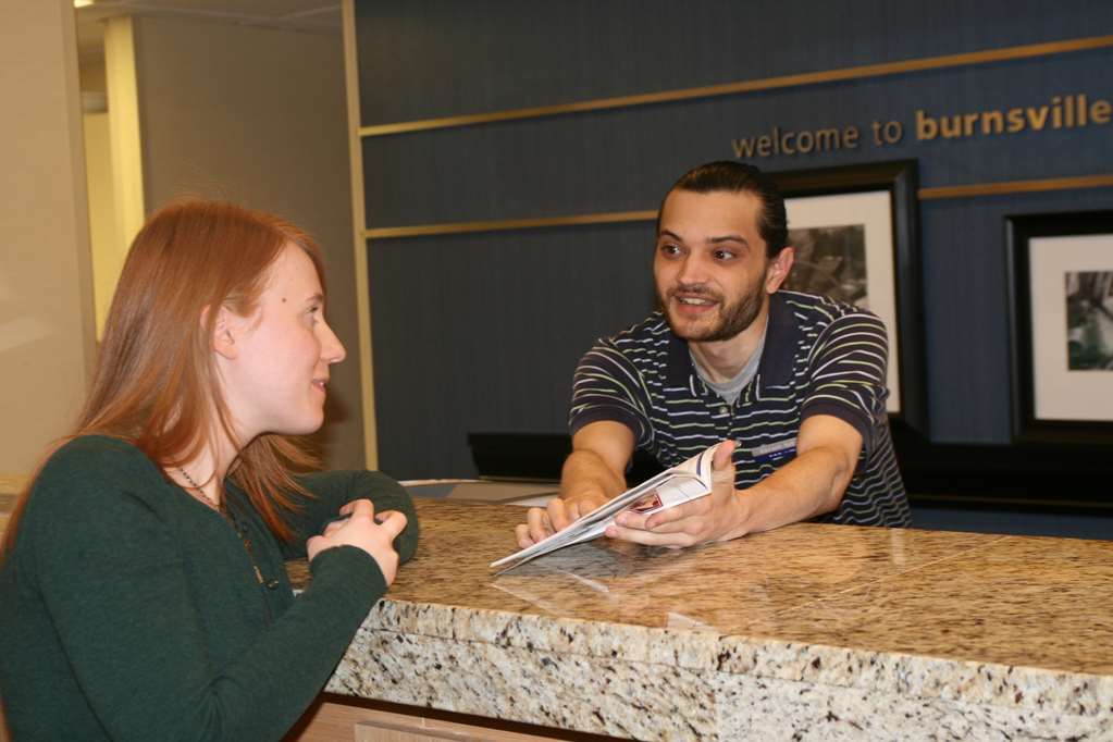 Hampton Inn Minneapolis-Burnsville Interior photo